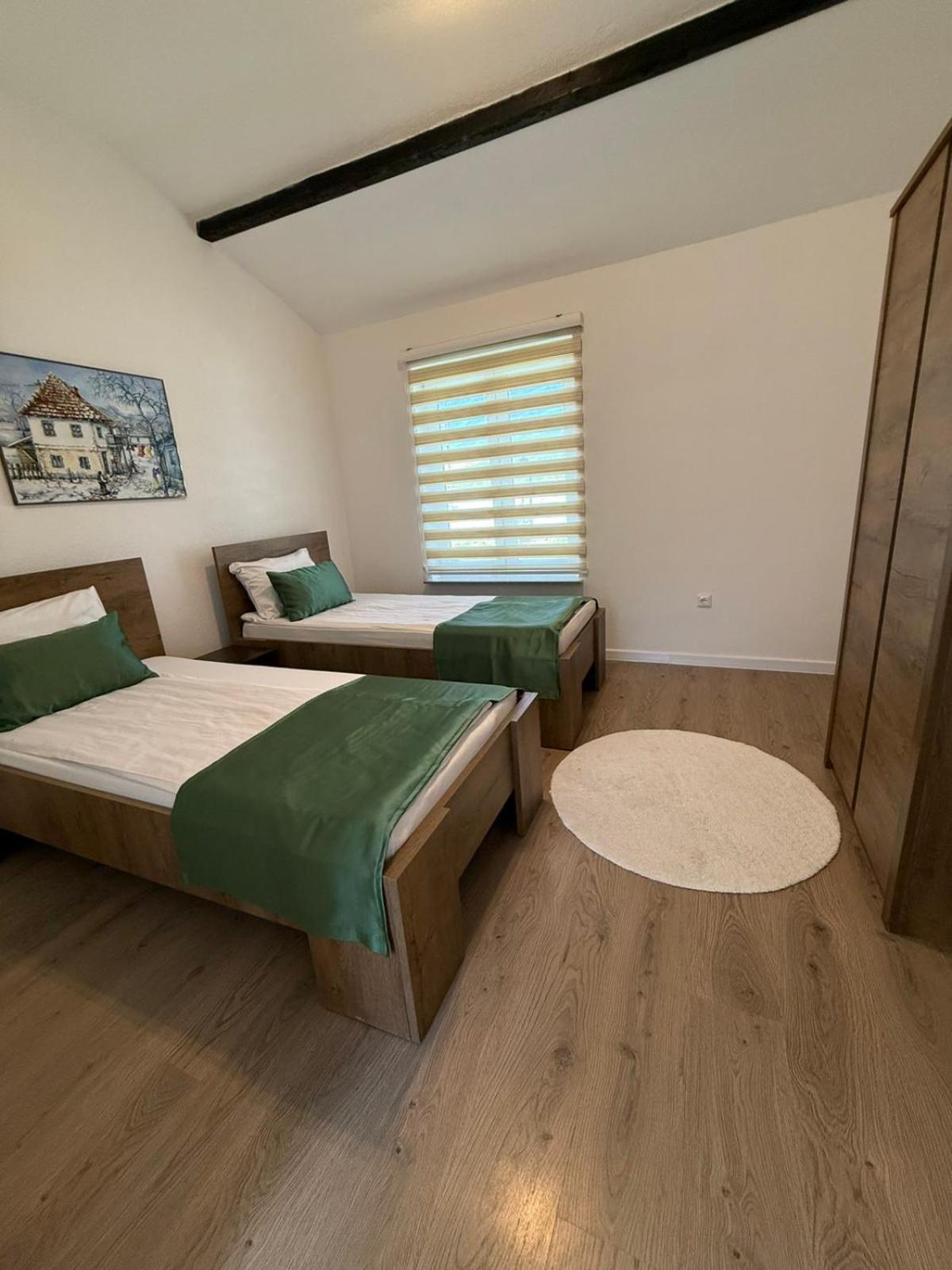 Family Estate Hadzalova Avlija Villa Bihać Екстериор снимка
